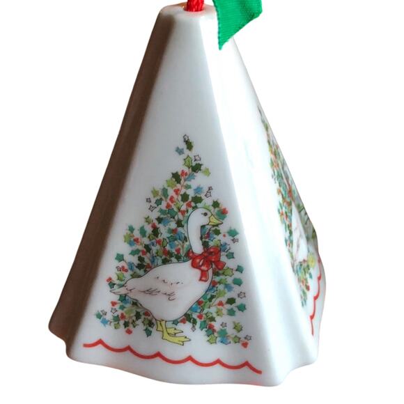 Vintage 80's Ceramic Goose Christmas Ornament Potpourri  Holder Holiday - Picture 1 of 9